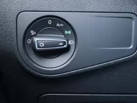Volkswagen Tiguan (2021) thumbnail 35