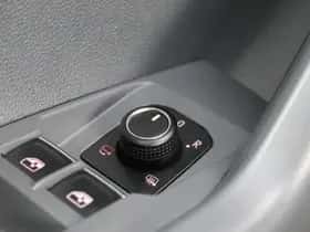 Volkswagen T-Cross (2019) thumbnail 32