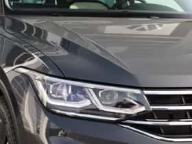 Volkswagen Tiguan (2022) thumbnail 5