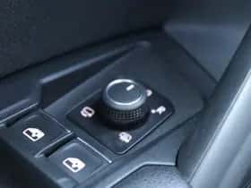 Volkswagen Tiguan (2022) thumbnail 37
