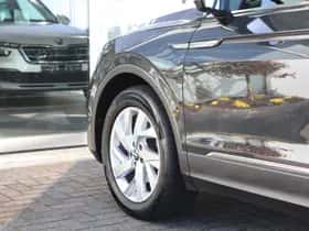 Volkswagen Tiguan (2022) thumbnail 7