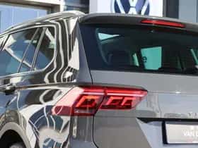 Volkswagen Tiguan (2022) thumbnail 10