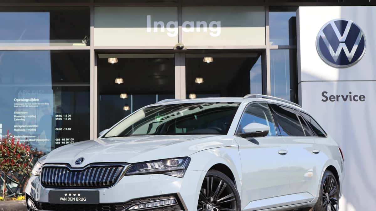 Škoda Superb (2022) — foto 1