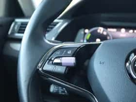 Škoda Superb (2022) thumbnail 23