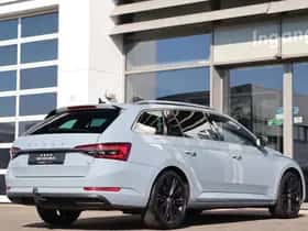 Škoda Superb (2022) thumbnail 10
