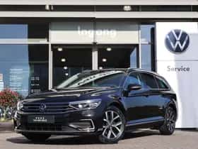 Volkswagen Passat (2022)