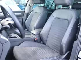 Volkswagen Passat (2022) thumbnail 16