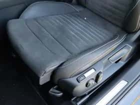 Volkswagen Passat (2022) thumbnail 17
