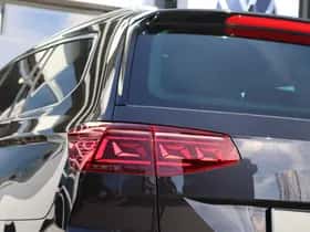 Volkswagen Passat (2022) thumbnail 10