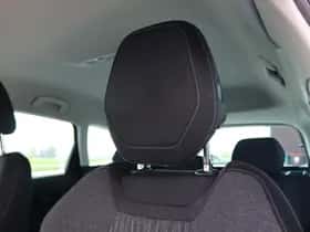 Škoda Karoq (2018) thumbnail 17