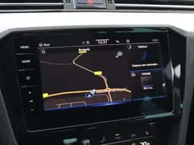 Volkswagen Passat (2023) thumbnail 25