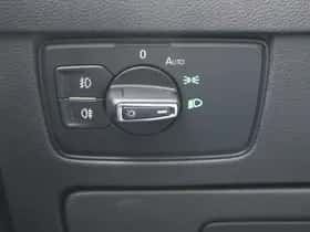 Volkswagen Passat (2023) thumbnail 32