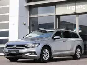 Volkswagen Passat (2023) thumbnail 6