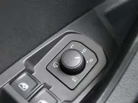 Škoda Karoq (2022) thumbnail 38