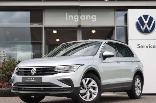 Volkswagen Tiguan (2022) thumbnail 1