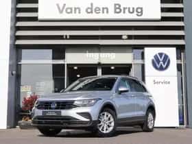 Volkswagen Tiguan (2022) thumbnail 3