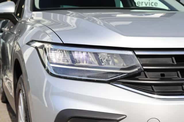 Volkswagen Tiguan (2022) thumbnail 5