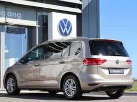 Volkswagen Touran (2016) thumbnail 12
