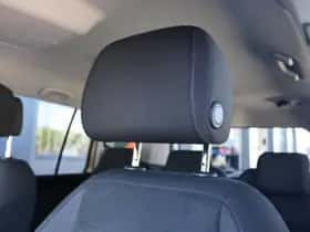 Volkswagen Touran (2016) thumbnail 19