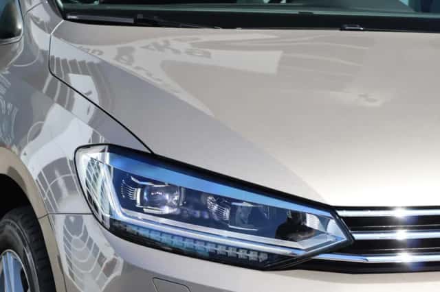 Volkswagen Touran (2016) thumbnail 5