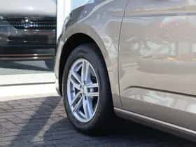 Volkswagen Touran (2016) thumbnail 7
