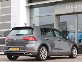 Volkswagen Golf (2018) thumbnail 8