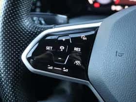 Volkswagen Golf (2023) thumbnail 21