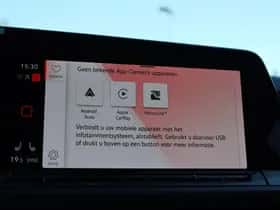 Volkswagen Golf (2023) thumbnail 25