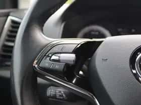 Škoda Karoq (2022) thumbnail 21