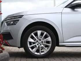 Škoda Kamiq (2022) thumbnail 2