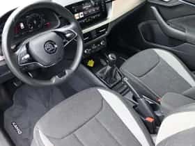 Škoda Kamiq (2022) thumbnail 14