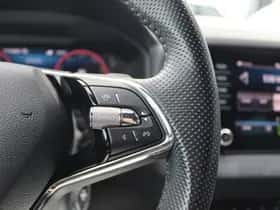 Škoda Karoq (2023) thumbnail 24