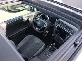 Volkswagen Tiguan (2023) thumbnail 17