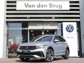 Volkswagen Tiguan (2023) thumbnail 3
