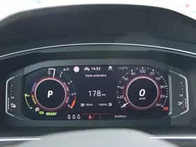 Volkswagen Tiguan (2023) thumbnail 24
