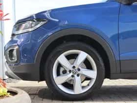 Volkswagen T-Cross (2023) thumbnail 2