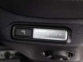 Volkswagen Tiguan (2017) thumbnail 18