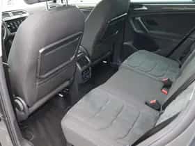 Volkswagen Tiguan (2017) thumbnail 19