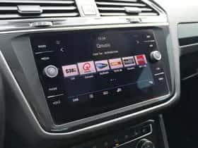 Volkswagen Tiguan (2017) thumbnail 25