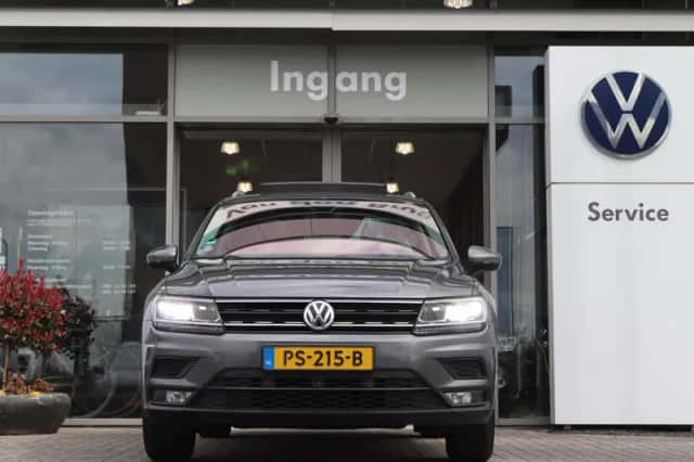 Volkswagen Tiguan (2017) thumbnail 4