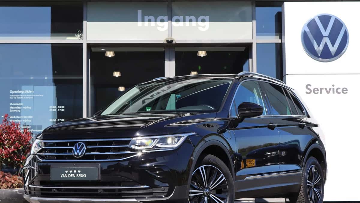 Volkswagen Tiguan (2022) — foto 1
