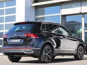 Volkswagen Tiguan (2022) thumbnail 11