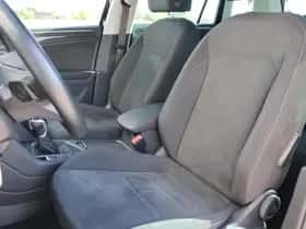 Volkswagen Tiguan (2022) thumbnail 15