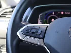 Volkswagen Tiguan (2022) thumbnail 23