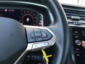 Volkswagen Tiguan (2022) thumbnail 25