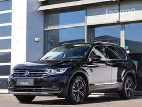 Volkswagen Tiguan (2022) thumbnail 6