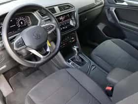 Volkswagen Tiguan (2021) thumbnail 13