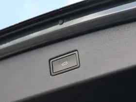 Volkswagen Tiguan (2021) thumbnail 22
