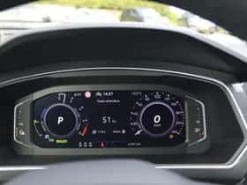 Volkswagen Tiguan (2021) thumbnail 24