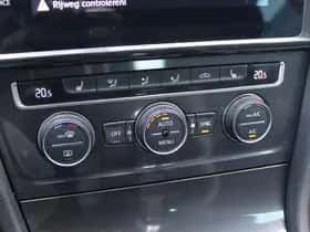 Volkswagen Golf (2018) thumbnail 29